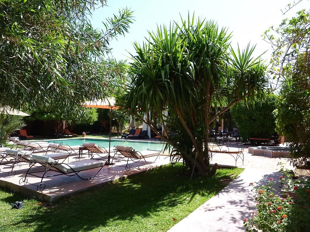 La Villa Kacy contacts