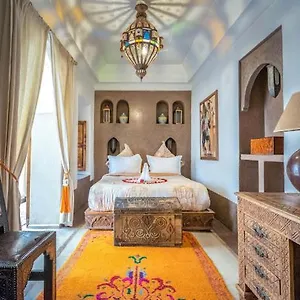 4* Couette-café Jaune Safran Entire House